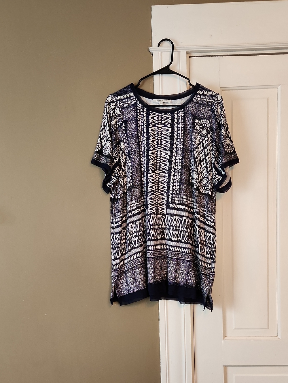 Rose & Olive Navy and White Printed Short Sleeve Tunic